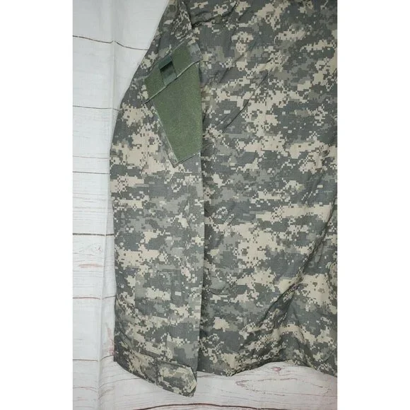 Military Army Combat Uniform Digital Camo Size Medium Long Field Jacket Coat
